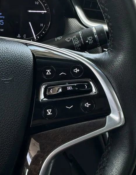 Used 2017 Cadillac XTS Luxury w/ Driver Awareness Package FWD image 31
