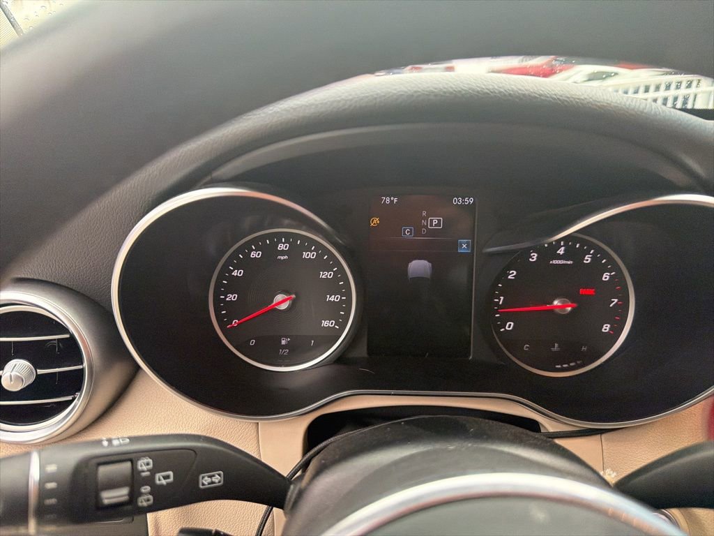 Used 2021 Mercedes-Benz GLC 300 GLC 300 image 24