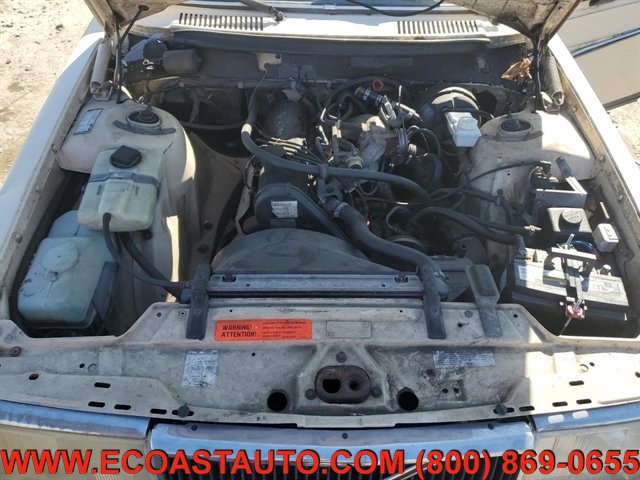 Used 1989 Volvo 240 DL image 12