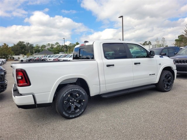 New 2026 RAM 1500 4x4 Crew Cab image 15