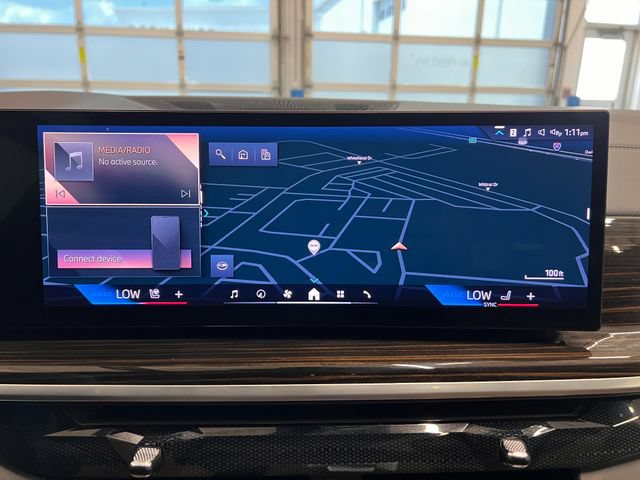 Used 2024 BMW X5 xDrive40i w/ Parking Assistance Package AWD/4WD image 25