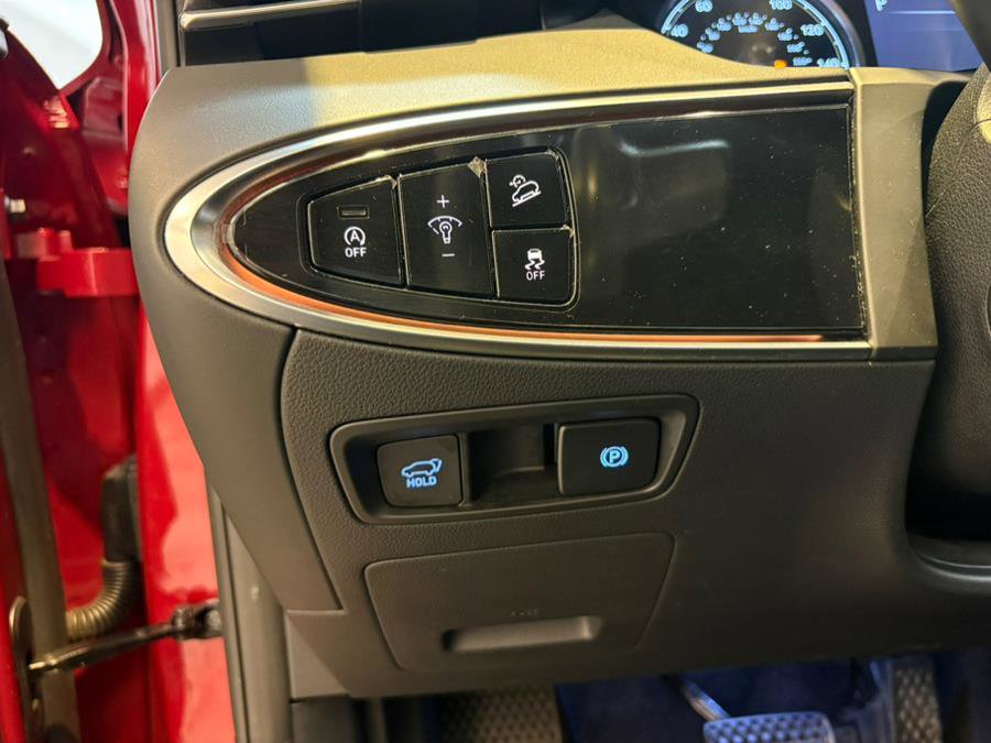 Used 2023 Genesis GV70 2.5T w/ Advanced Package image 15