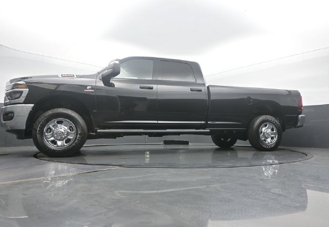 New 2026 RAM 3500 Tradesman AWD/4WD image 47