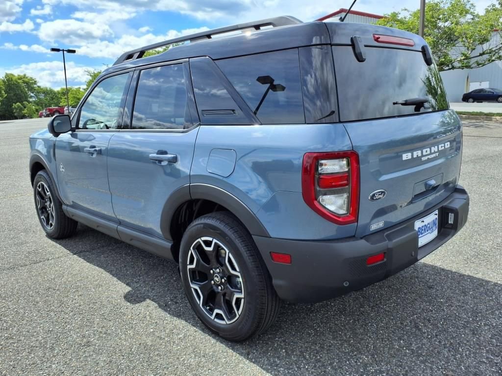 New 2025 Ford Bronco Sport Outer Banks w/ Outer Banks Tech Package+ image 7