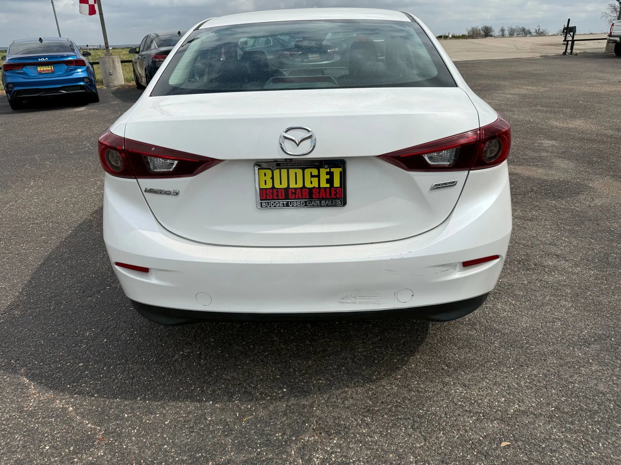 Used 2017 MAZDA MAZDA3 Touring image 6