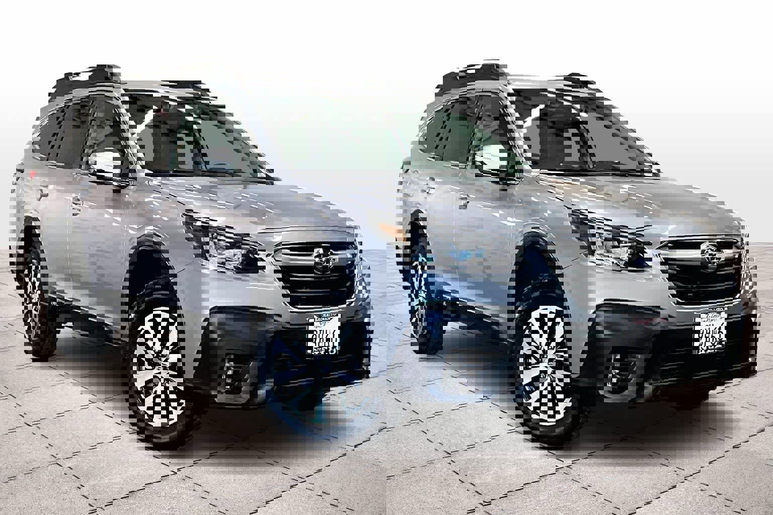 Used 2022 Subaru Outback Premium image 2