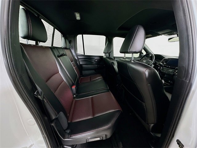 Certified 2022 Honda Ridgeline Black Edition image 8