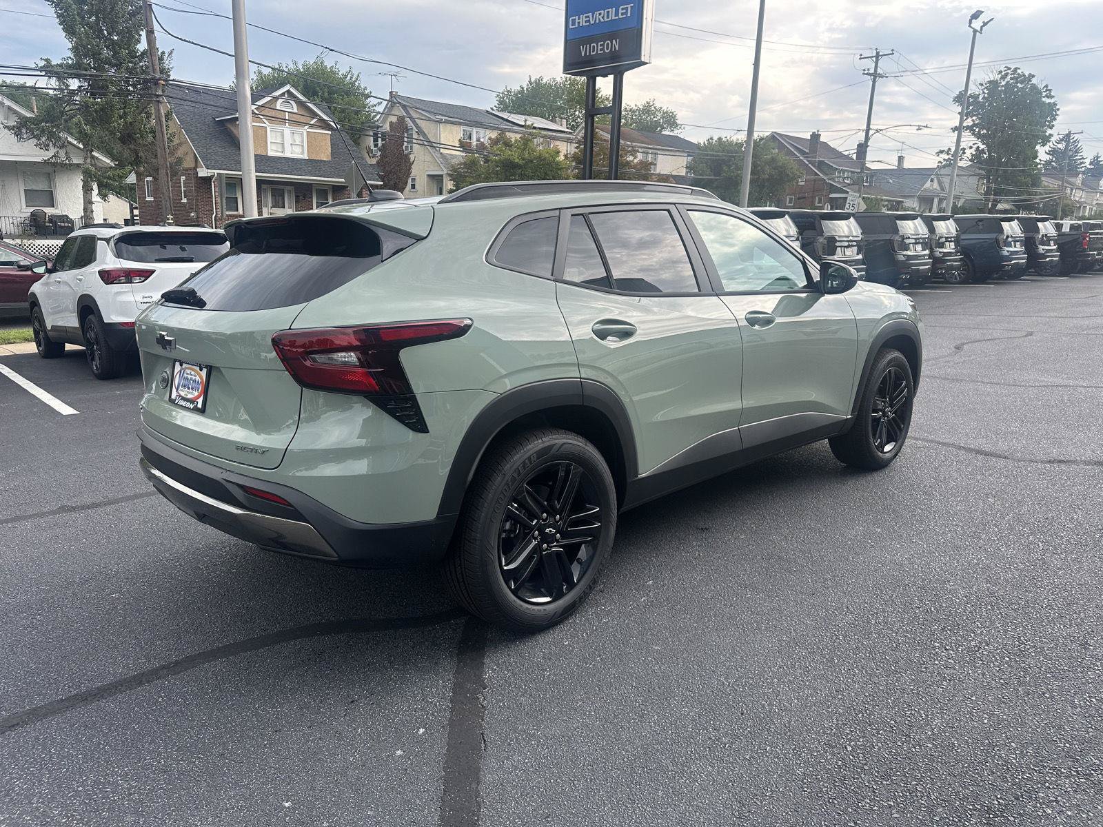New 2026 Chevrolet Trax ACTIV w/ Sunroof Package FWD image 7