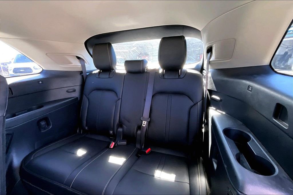 Certified 2024 MAZDA CX-90 Plug-In Hybrid w/ Preferred image 16