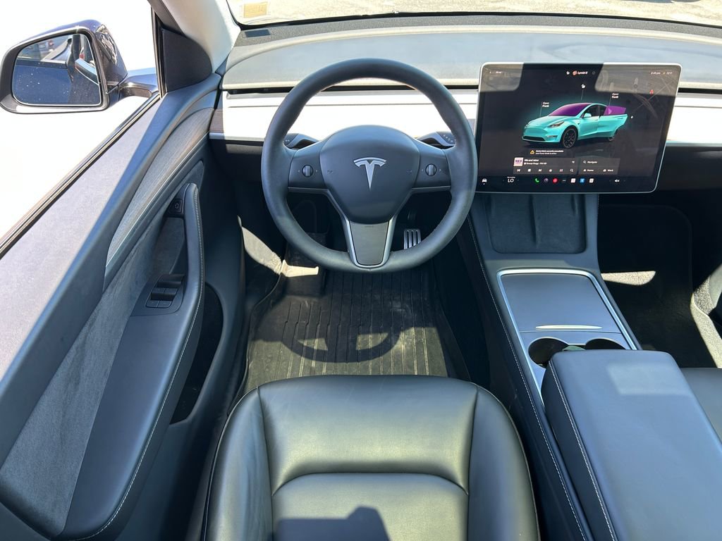 Used 2025 Tesla Model Y Performance AWD/4WD image 27