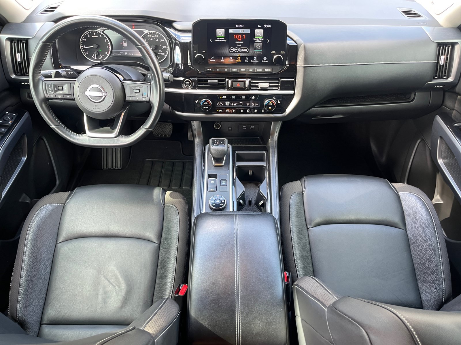 Used 2023 Nissan Pathfinder SL w/ SL Premium Package AWD/4WD image 22