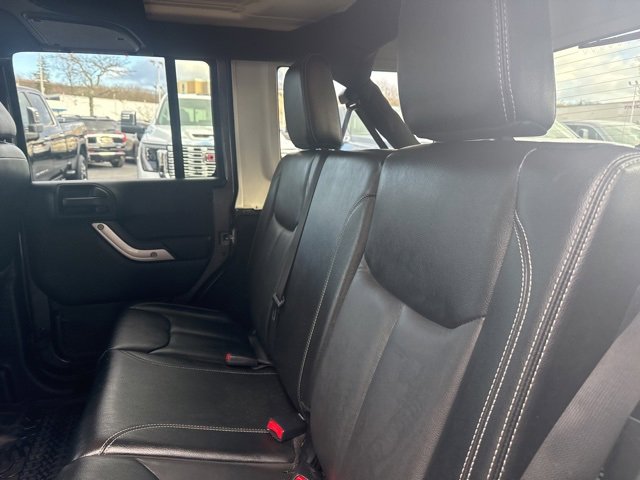 Used 2016 Jeep Wrangler Unlimited Rubicon image 29