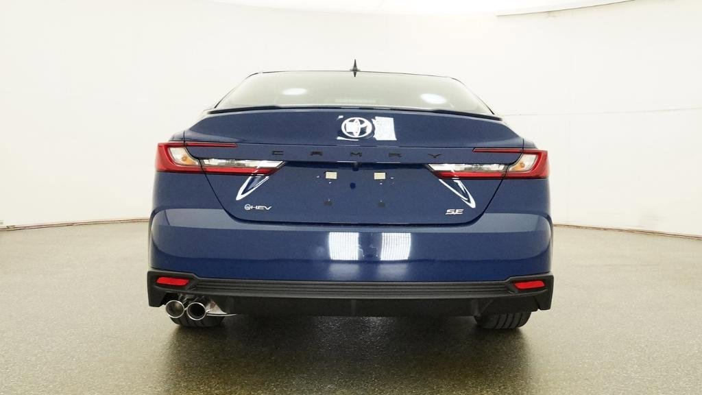 New 2026 Toyota Camry SE FWD image 9