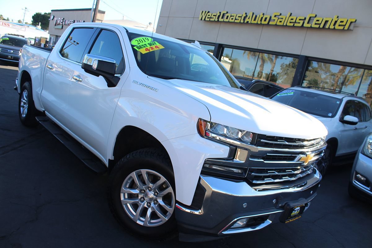 Used 2019 Chevrolet Silverado 1500 LTZ w/ LTZ Plus Package AWD/4WD image 39