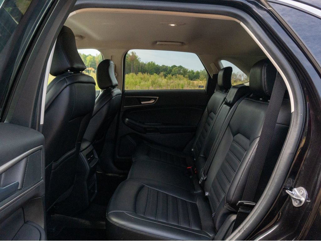 Used 2024 Ford Edge SEL AWD/4WD image 15