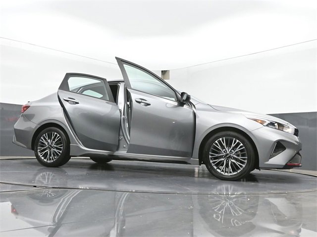 Used 2024 Kia Forte GT-Line image 42