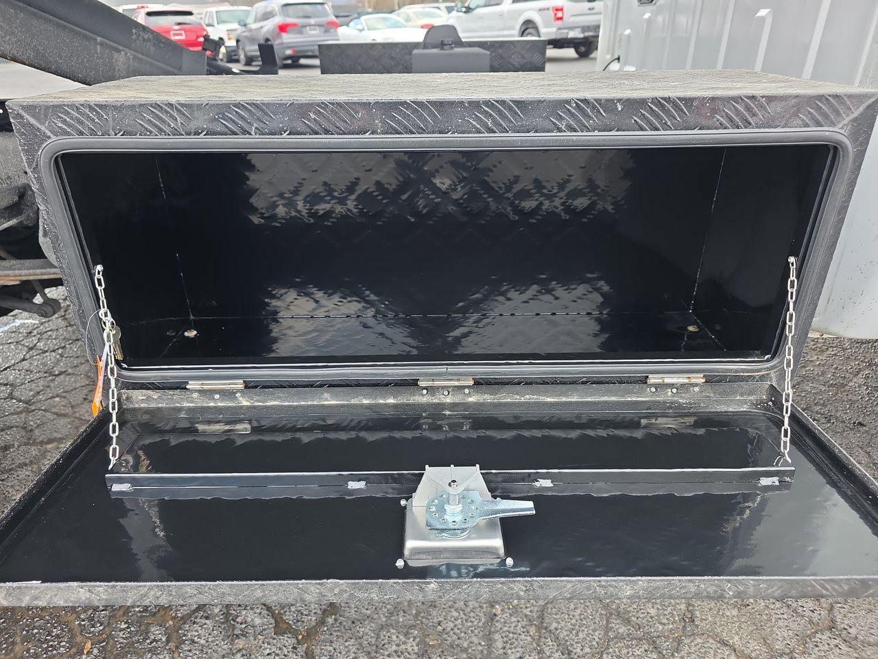 Used 2004 Ford F550 4x4 Regular Cab Super Duty image 25