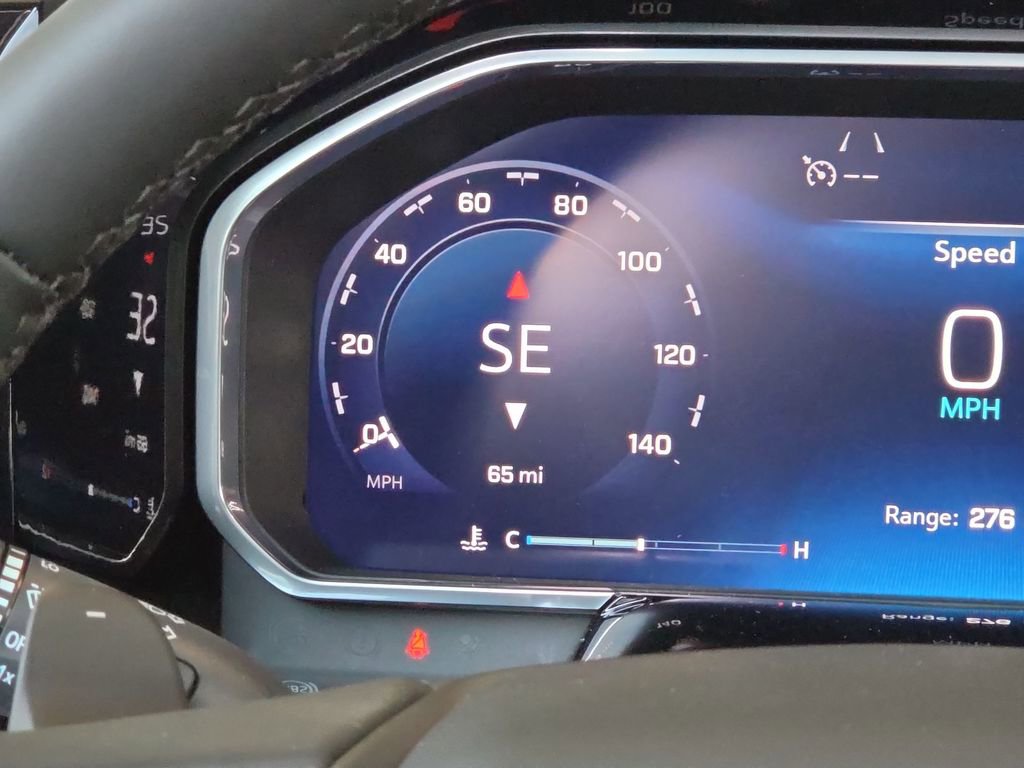 New 2026 Chevrolet Silverado 1500 RST w/ Redline Edition AWD/4WD image 13