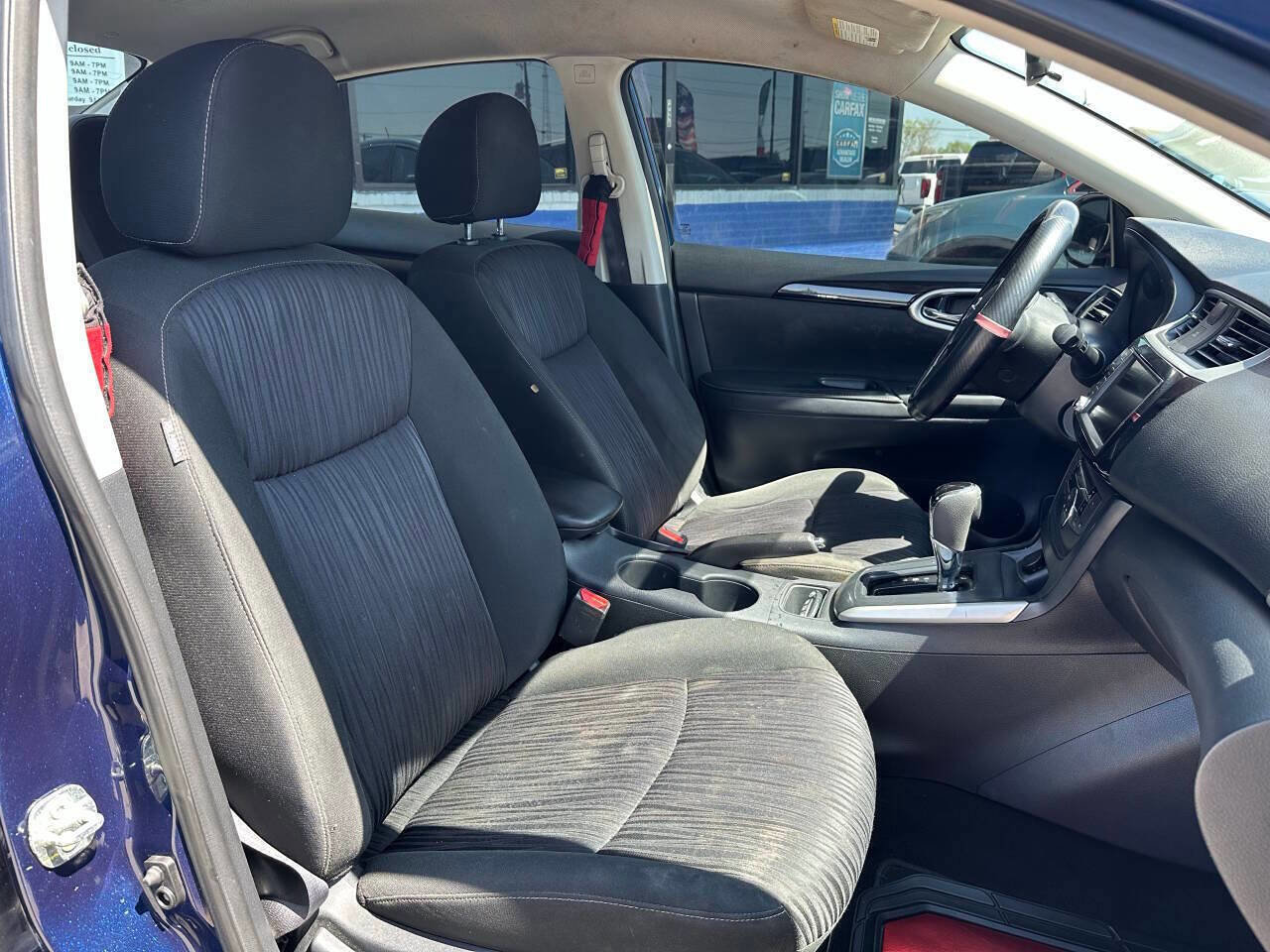 Used 2019 Nissan Sentra SV FWD image 13