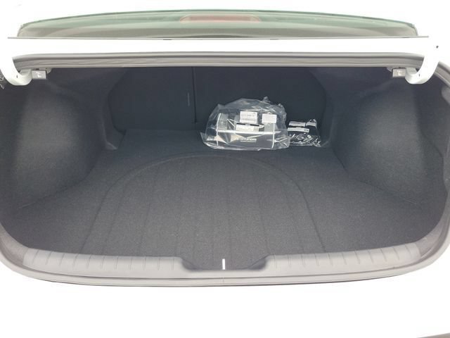 New 2026 Hyundai Elantra SEL Sport FWD image 28