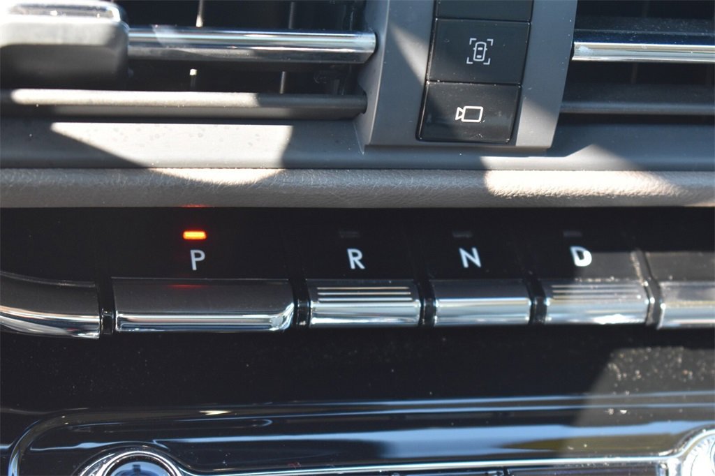 Used 2022 Lincoln Corsair AWD w/ Premium Package image 33