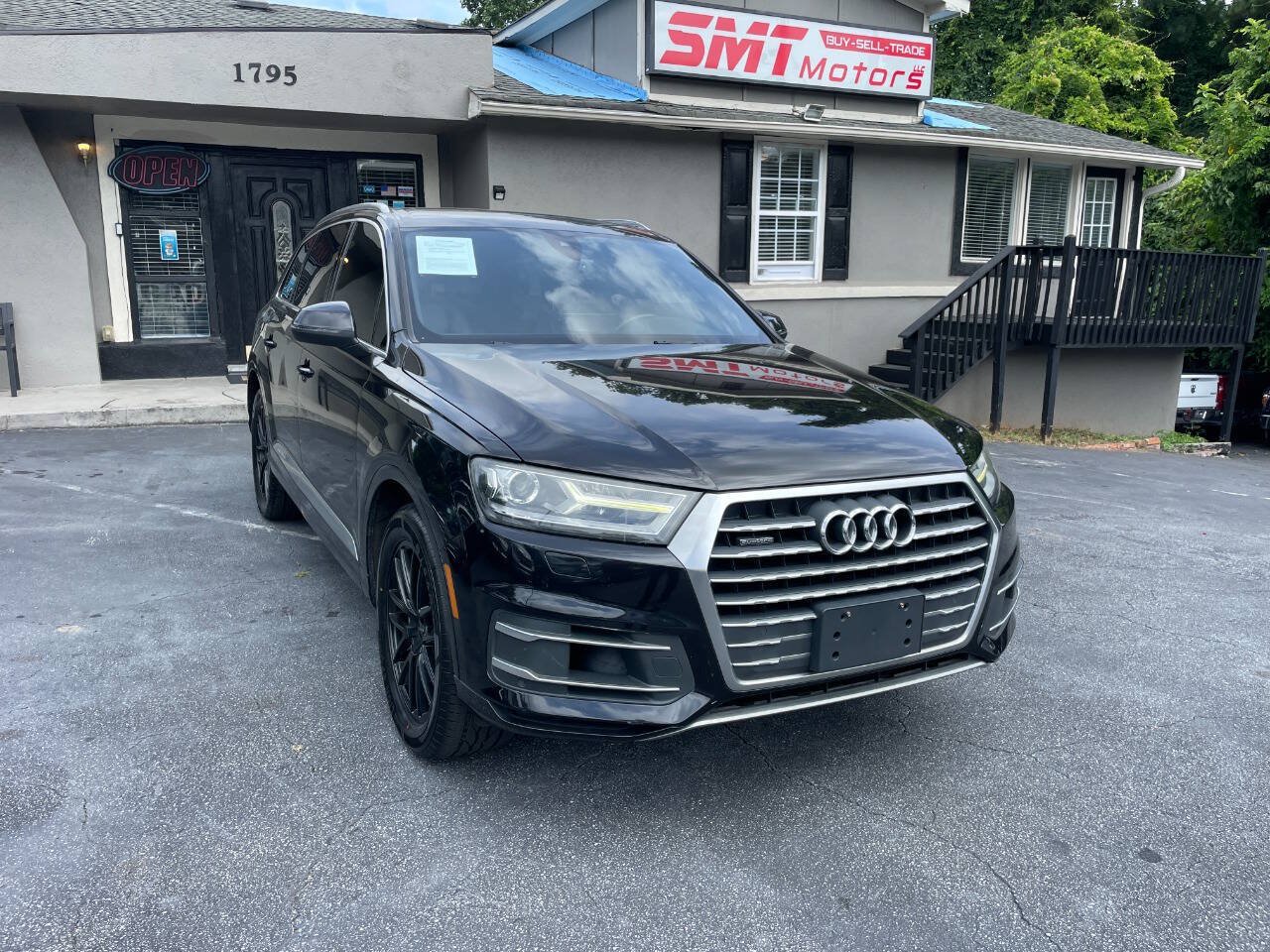 Used 2017 Audi Q7 3.0T Premium AWD/4WD image 4