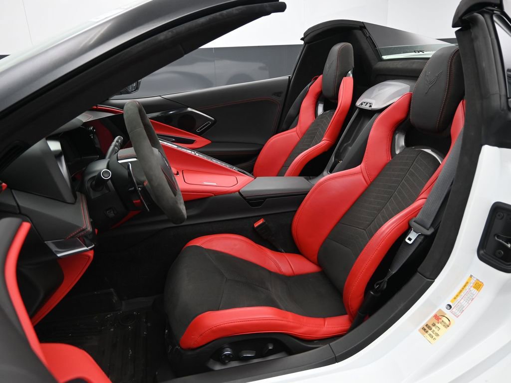 Used 2023 Chevrolet Corvette Stingray Premium Conv w/ Z51 Performance Package image 20
