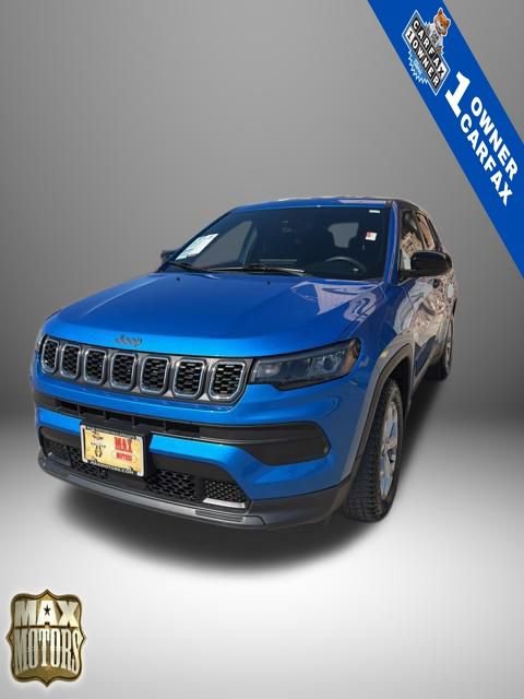 Used 2024 Jeep Compass Sport image 1