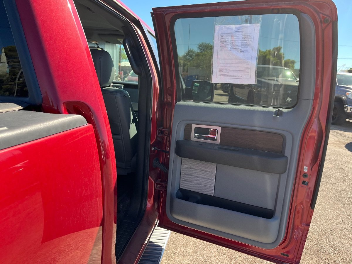 Used 2013 Ford F150 Lariat w/ Luxury Equipment Group RWD image 16