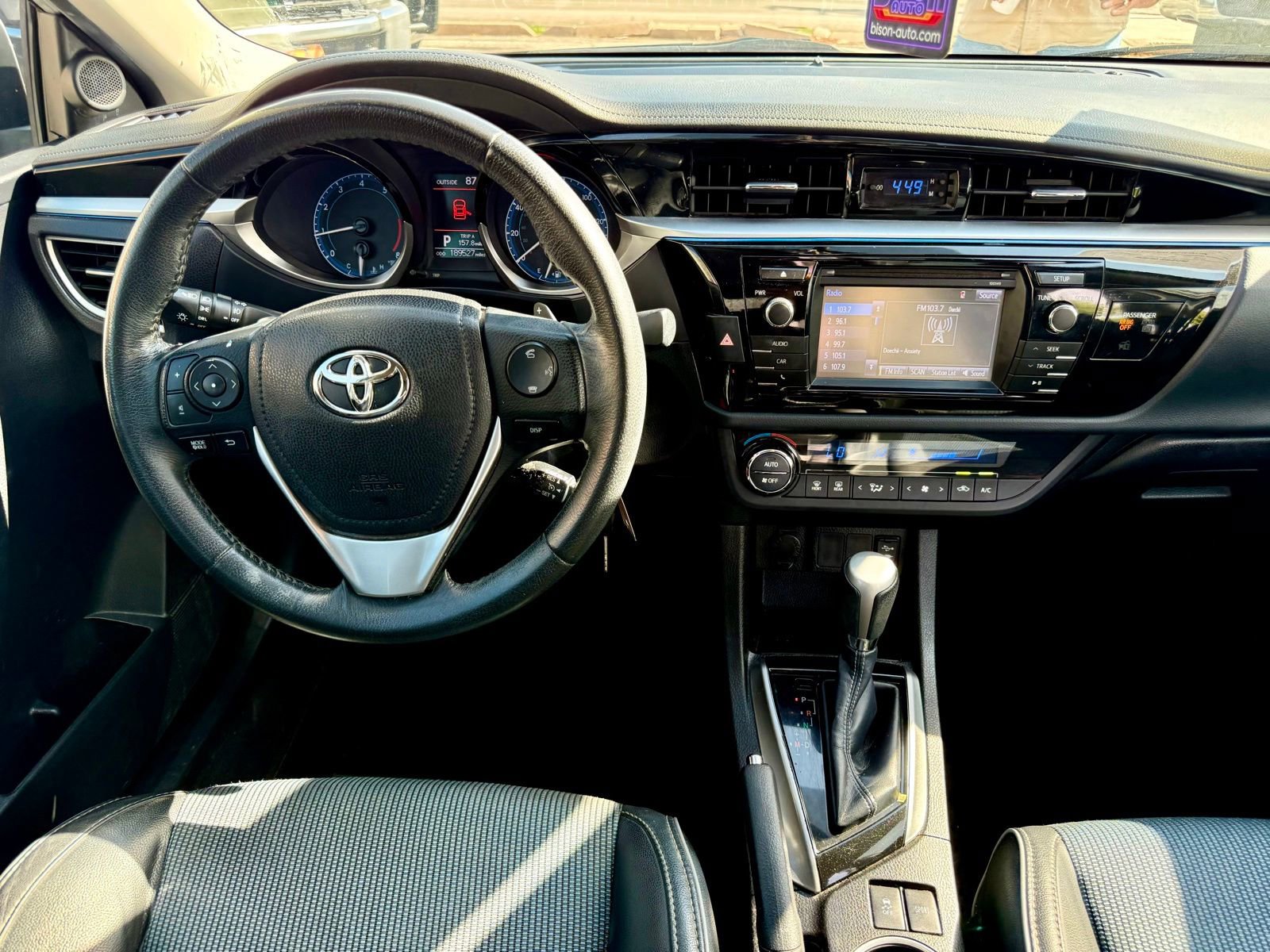 Used 2015 Toyota Corolla S image 15
