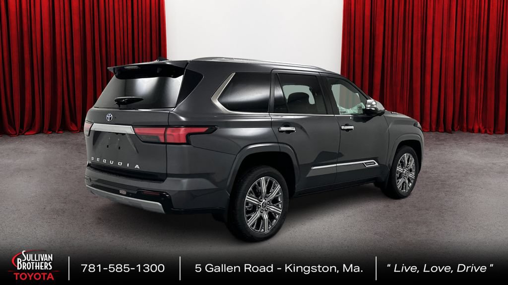 Used 2024 Toyota Sequoia Capstone AWD/4WD image 5