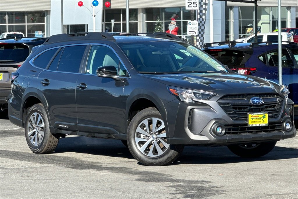 New 2025 Subaru Outback Premium image 2