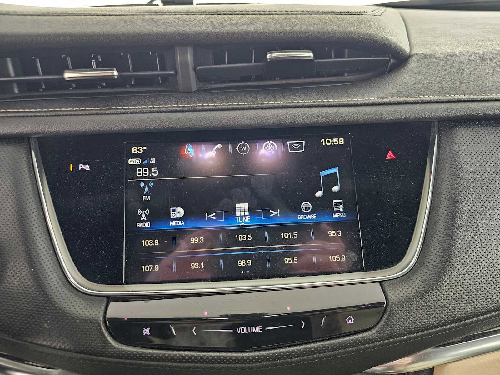 Used 2019 Cadillac XT5 FWD image 25