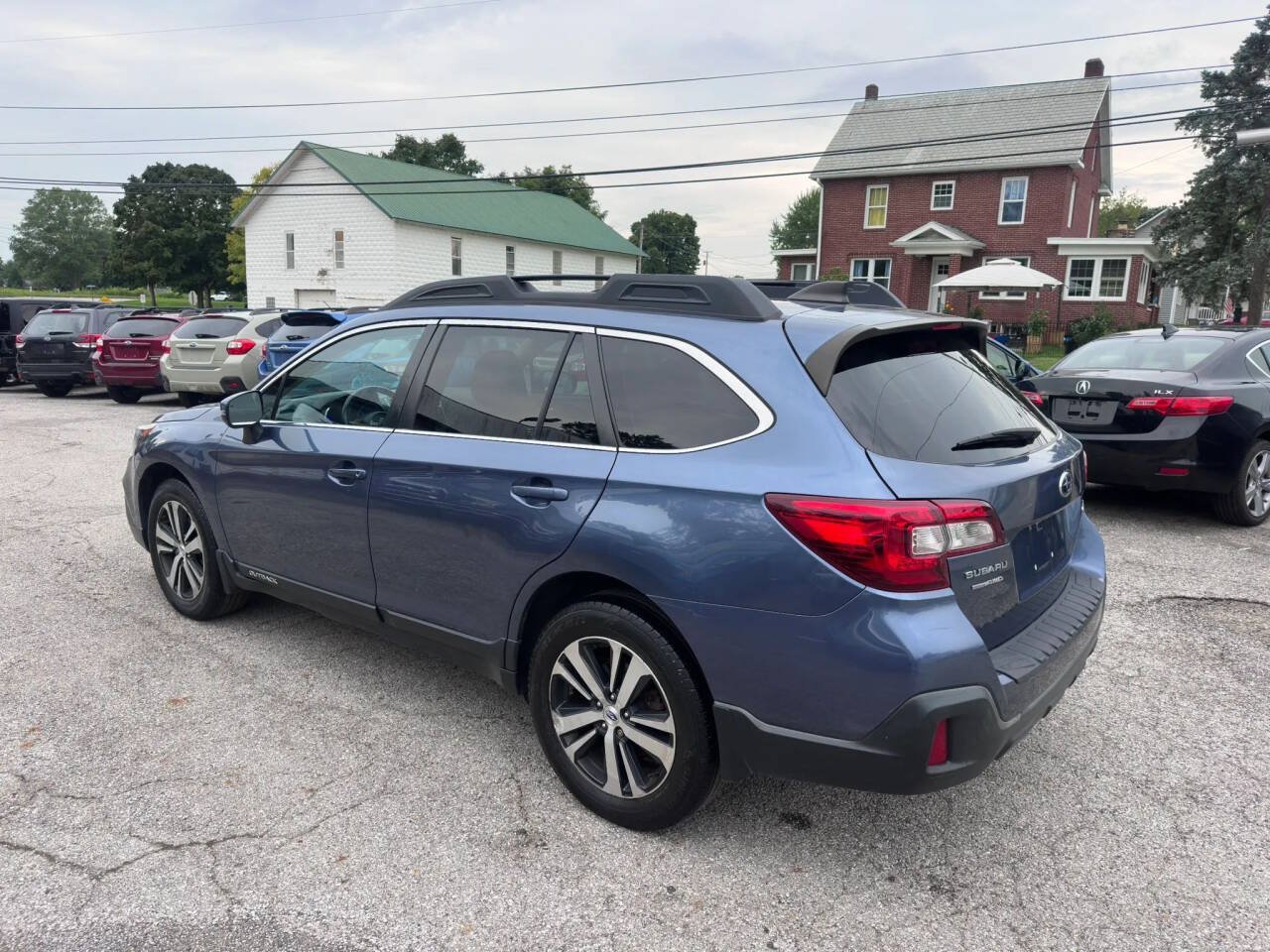 Used 2018 Subaru Outback 2.5i Limited AWD/4WD image 8
