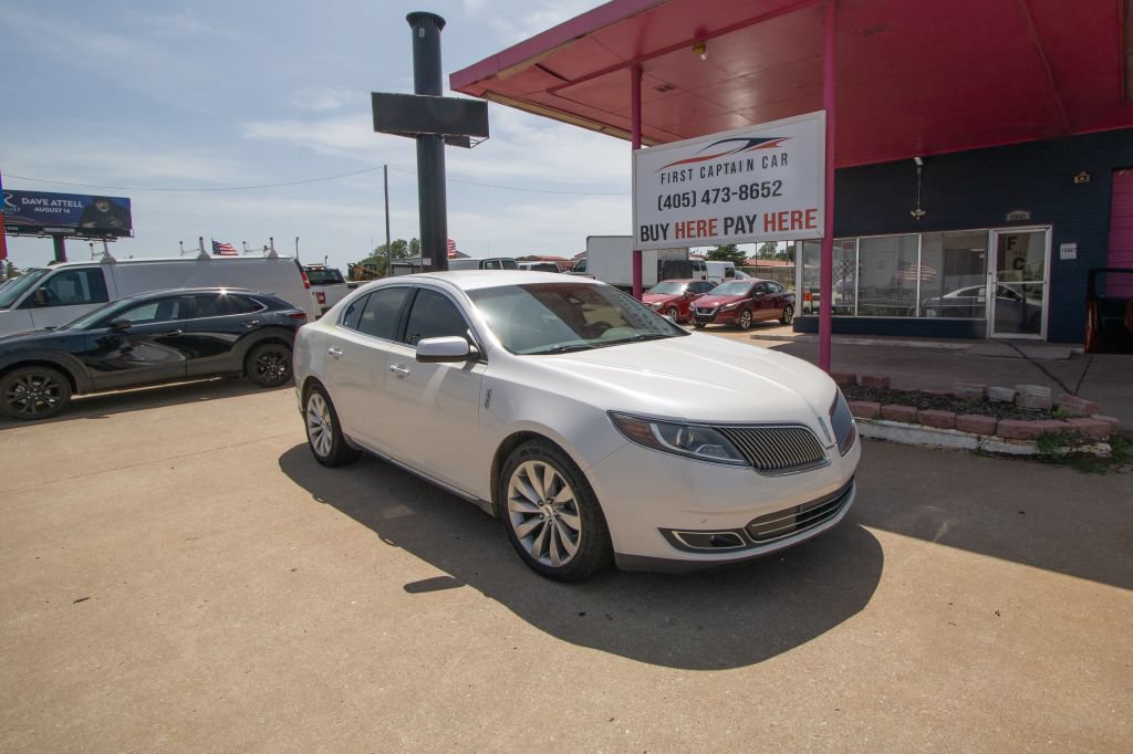 Used 2013 Lincoln MKS FWD image 1