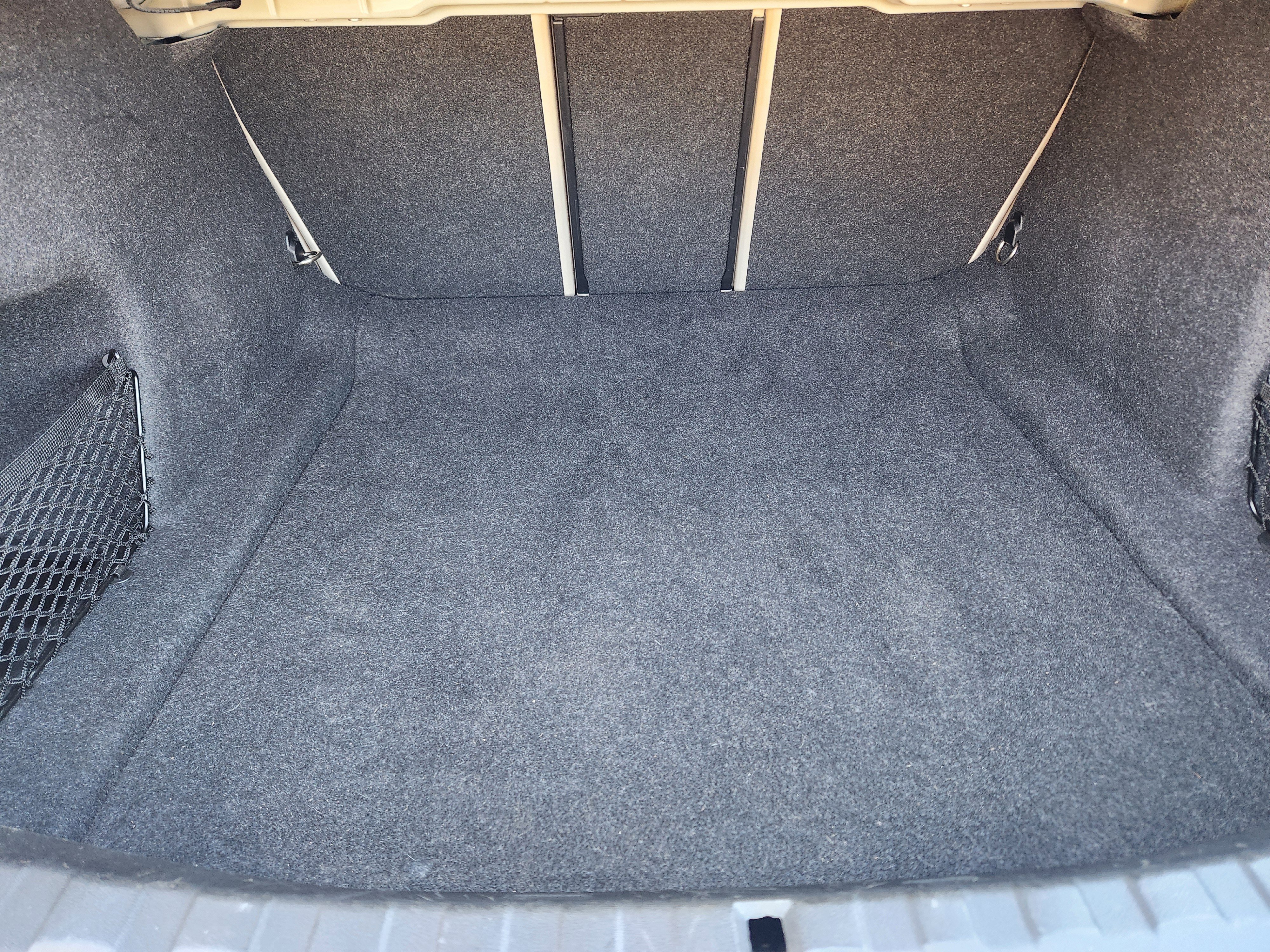 Used 2019 BMW 330i Sedan w/ M Sport Package image 12