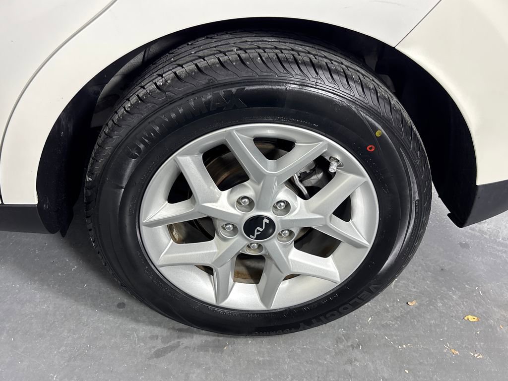 Used 2023 Kia Soul LX w/ Option Group 015 image 32