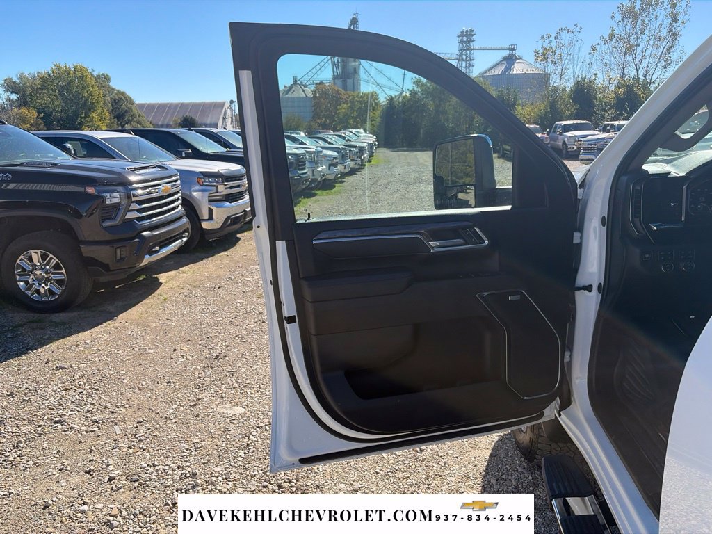 Used 2025 Chevrolet Silverado 2500 LTZ w/ LTZ Plus Package AWD/4WD image 20