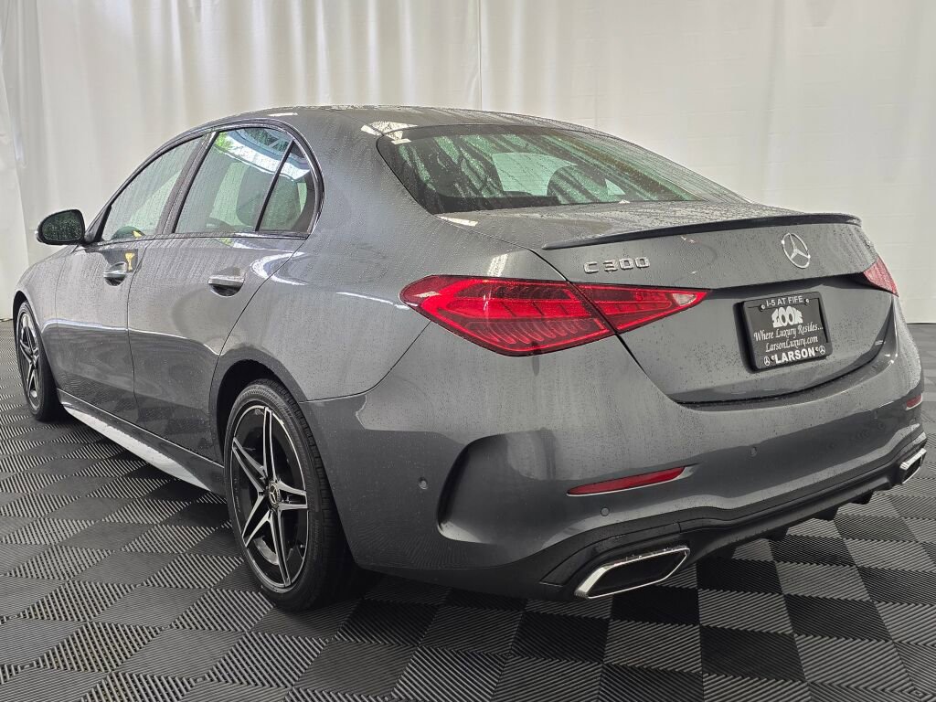 Used 2024 Mercedes-Benz C 300 4MATIC Sedan image 4