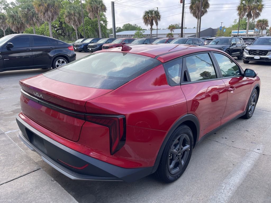 Used 2025 Kia K4 LXS image 4
