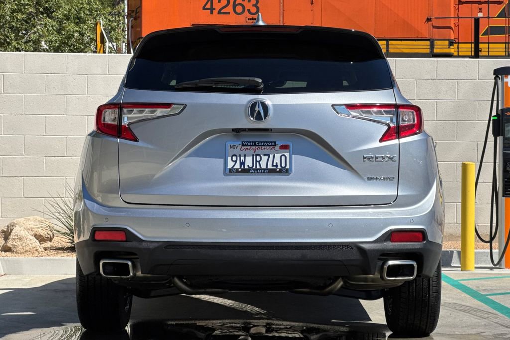 Certified 2025 Acura RDX SH-AWD w/ Technology Package image 9