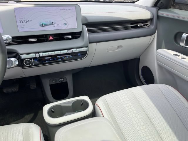 Used 2023 Hyundai Ioniq 5 Limited AWD/4WD image 19