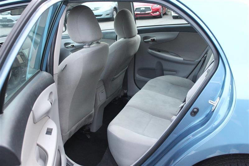 Used 2013 Toyota Corolla L image 21