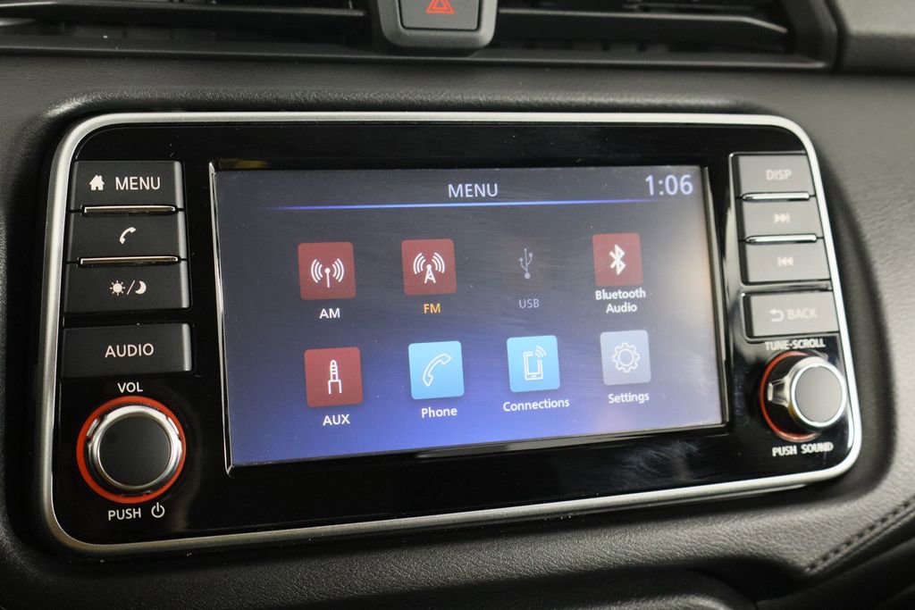 Used 2024 Nissan Versa S w/ S Plus Package image 29