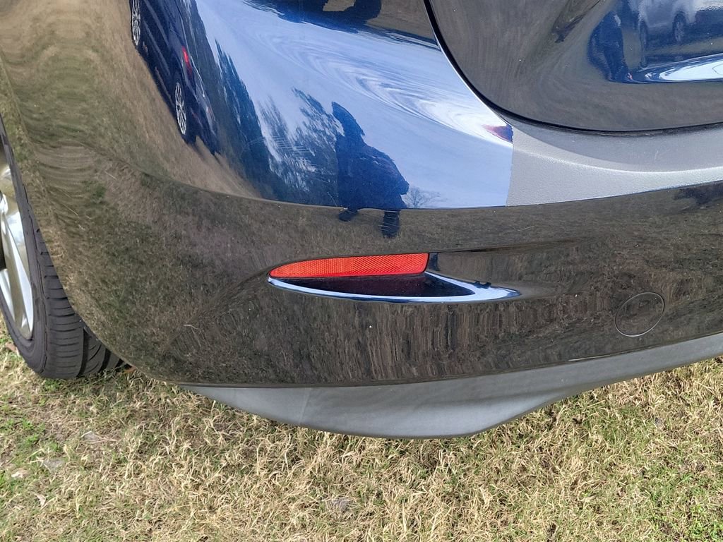 Used 2018 MAZDA MAZDA3 Grand Touring image 18