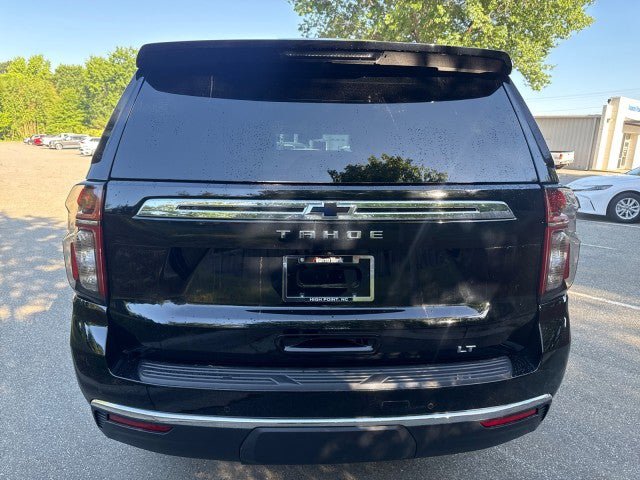Used 2022 Chevrolet Tahoe LT w/ Luxury Package AWD/4WD image 6