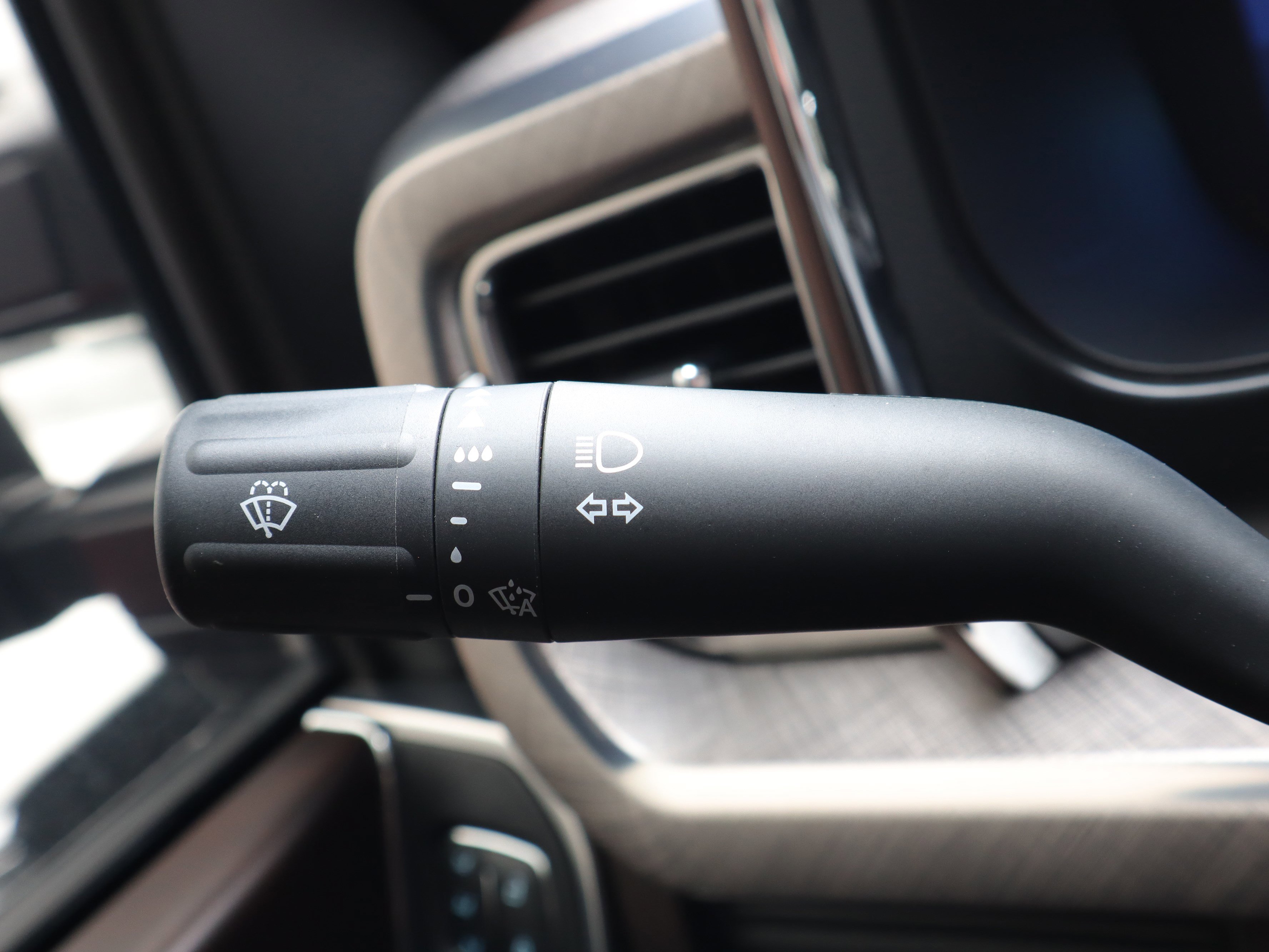 Used 2025 Ford F250 King Ranch image 18