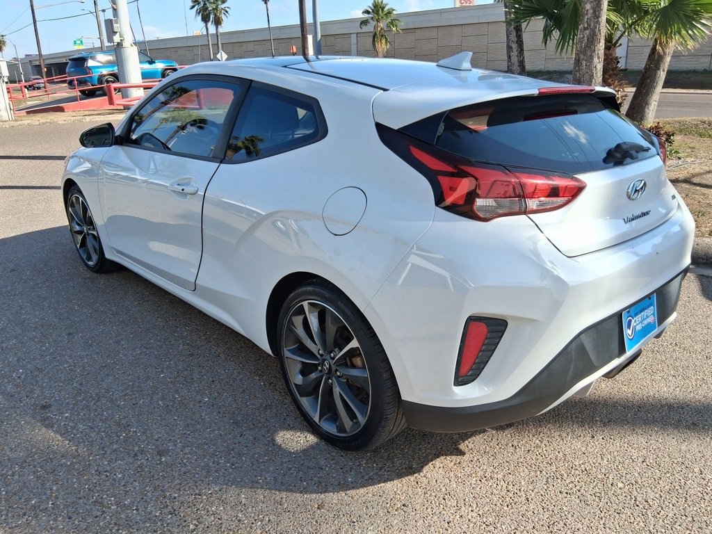 Used 2019 Hyundai Veloster 2.0 Premium image 4