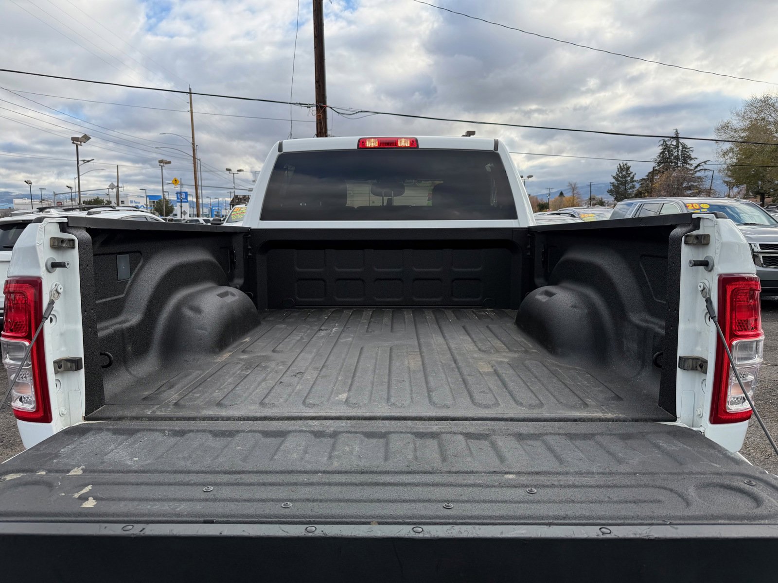 Used 2024 RAM 2500 Big Horn w/ Off Road Package AWD/4WD image 10