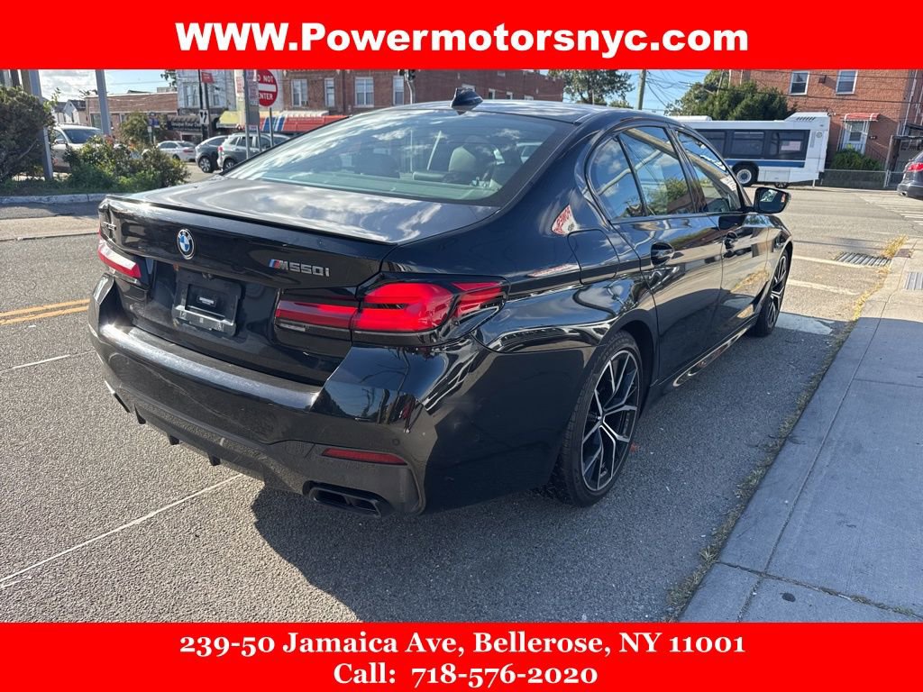 Used 2022 BMW M550i xDrive M550i xDrive w/ Executive Package image 5
